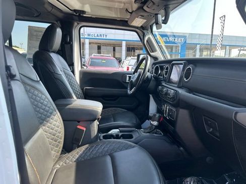 Used 2022 Jeep Gladiator Overland AWD/4WD image 33