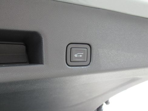 Used 2024 GMC Acadia AT4 w/ LPO, Floor Liner Package image 33