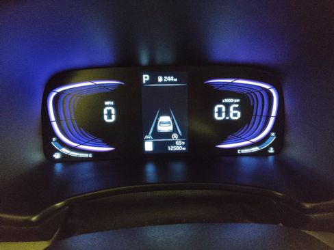 Used 2025 Kia Soul LX image 23