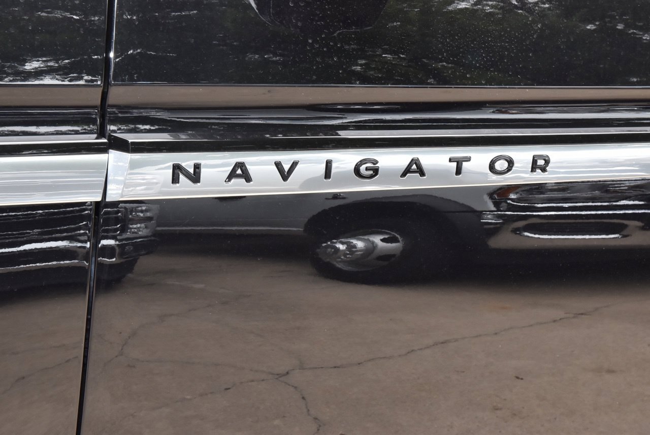 New 2026 Lincoln Navigator Reserve AWD/4WD image 45