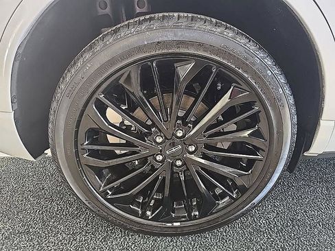 Used 2025 Lincoln Corsair AWD w/ Equipment Group 101A image 43