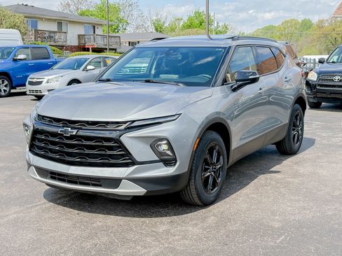 Used 2023 Chevrolet Blazer LT w/ Midnight/Sport Edition AWD/4WD image 6