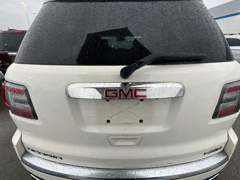 Used 2014 GMC Acadia SLE image 5