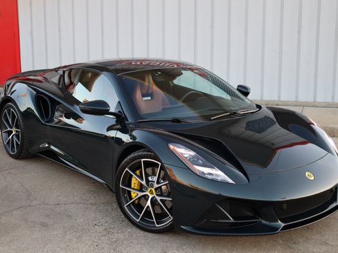 Used 2024 Lotus Emira First Edition image 33