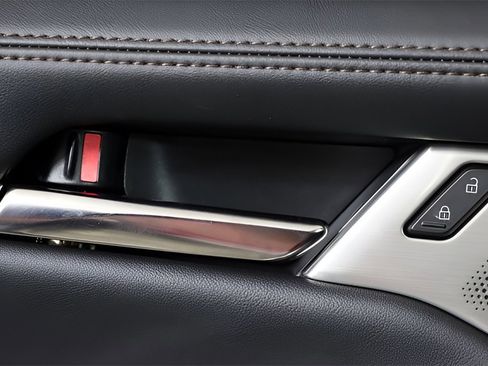 New 2025 MAZDA MAZDA3 2.5 Turbo Sedan w/Premium Plus image 15