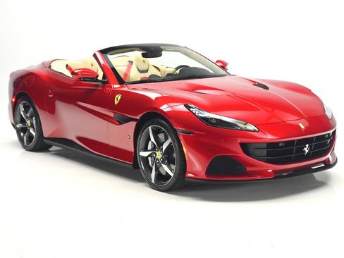 Used 2023 Ferrari Portofino M RWD image 10
