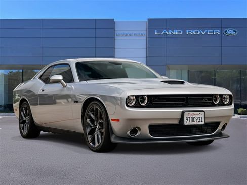 Used 2023 Dodge Challenger R/T w/ Blacktop Package image 3
