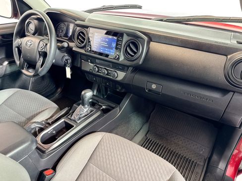 Used 2022 Toyota Tacoma SR image 25