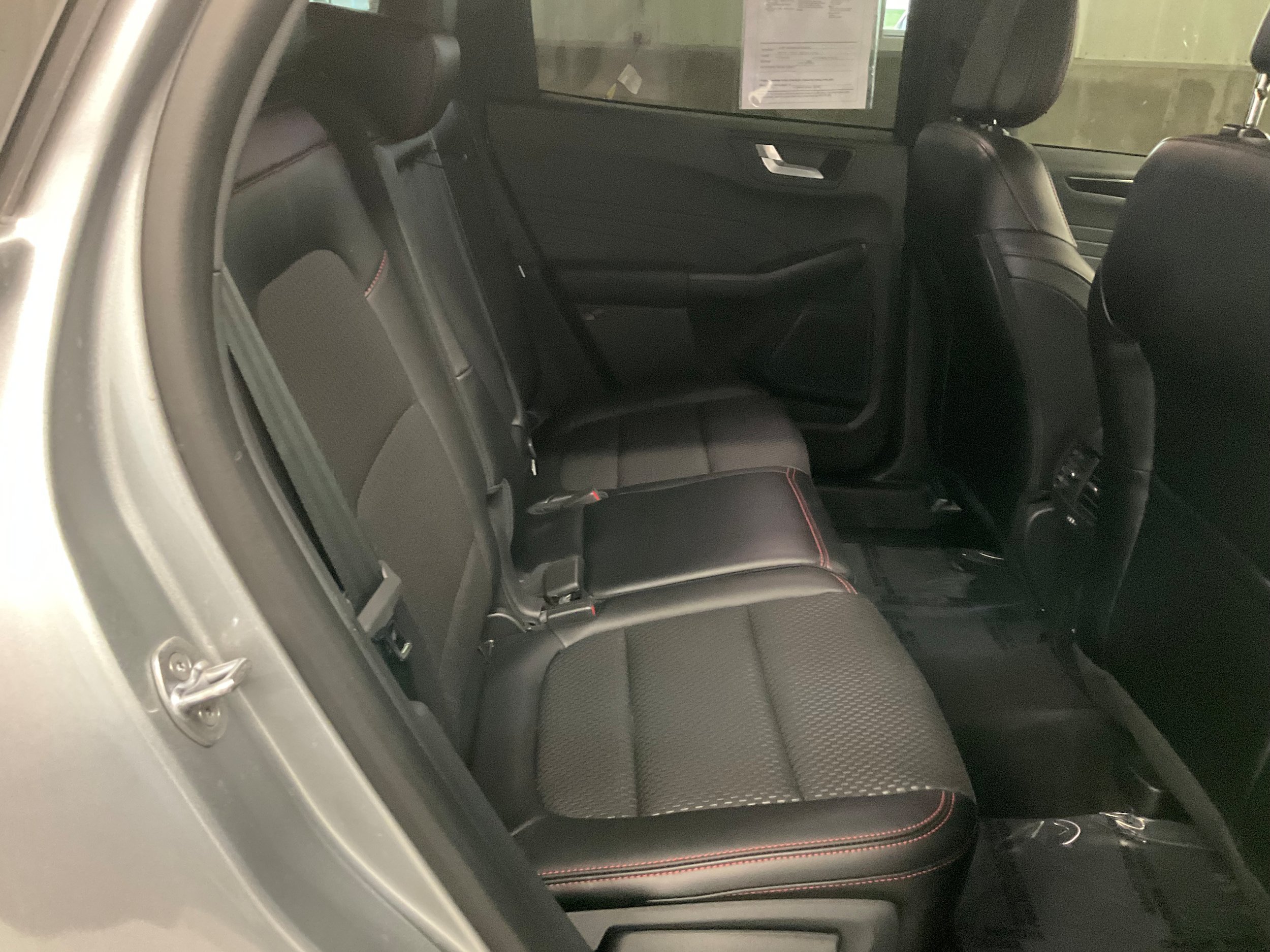 Used 2024 Ford Escape ST-Line w/ Tech Pack #1 AWD/4WD image 28