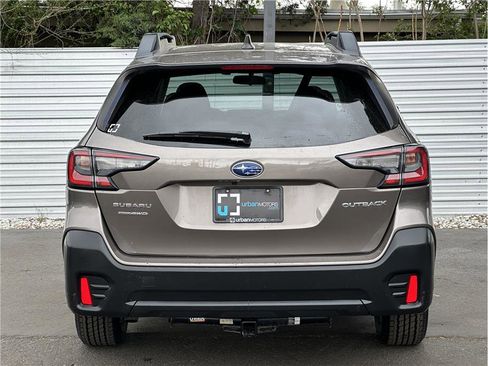 Used 2021 Subaru Outback Premium AWD/4WD image 12