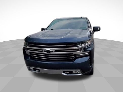 Used 2020 Chevrolet Silverado 1500 High Country w/ Technology Package image 33
