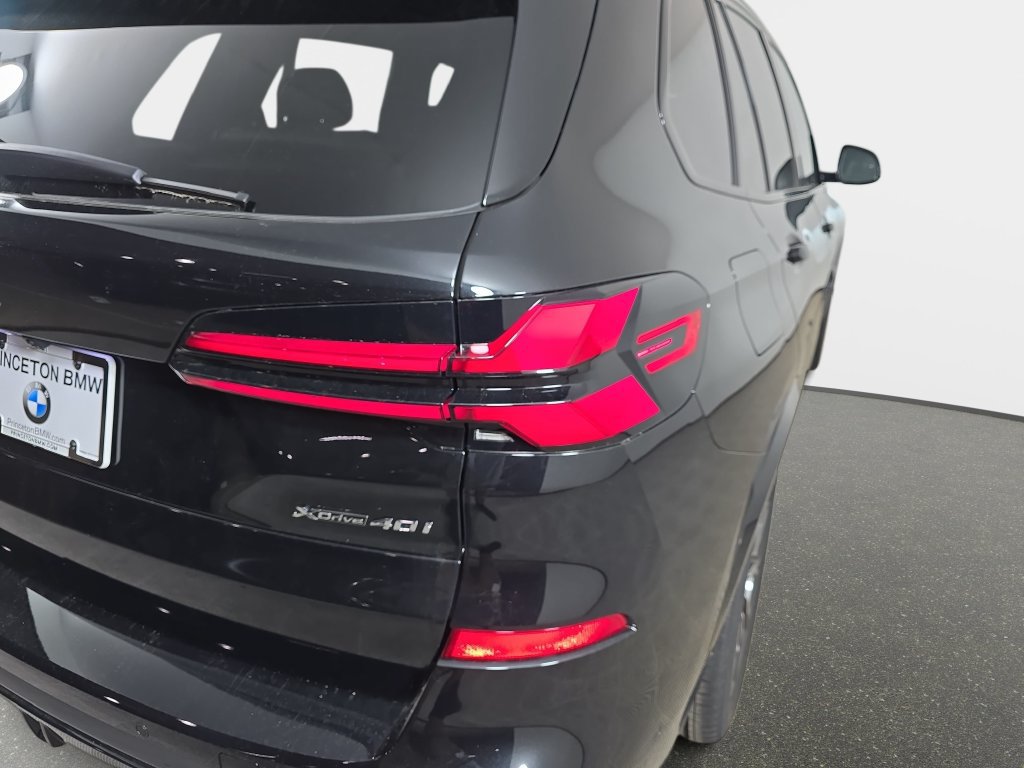 Certified 2026 BMW X5 xDrive40i w/ M Sport Package AWD/4WD image 35
