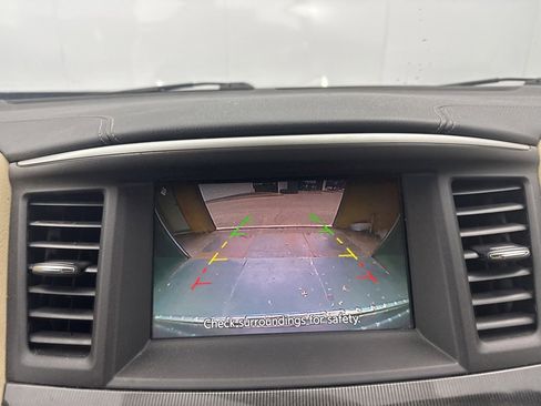 Used 2017 INFINITI QX60 AWD w/ Premium Package image 23