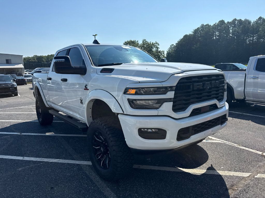 Used 2025 RAM 2500 Big Horn AWD/4WD image 2