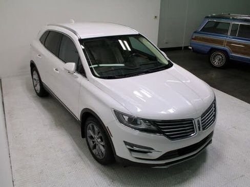 Used 2015 Lincoln MKC AWD w/ Equipment Group 101A Select image 14