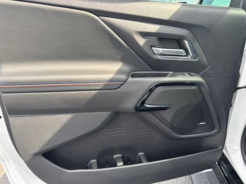 New 2024 Chevrolet Silverado EV RST image 22