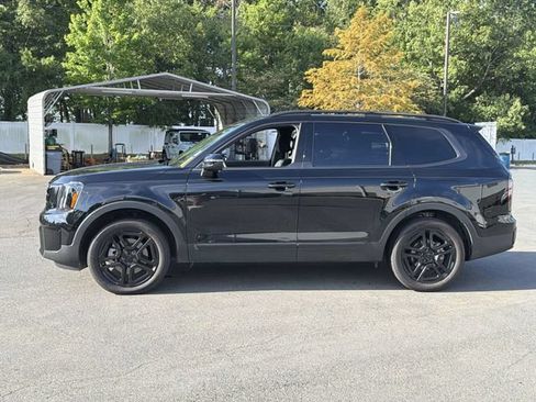 Used 2025 Kia Telluride EX X-Line AWD/4WD image 2