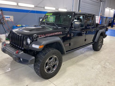 Used 2023 Jeep Gladiator Rubicon AWD/4WD image 3