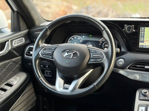 Used 2020 Hyundai Palisade Limited image 21