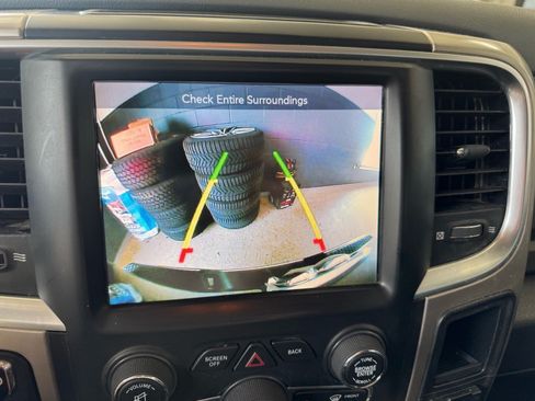 Used 2017 RAM 1500 Big Horn AWD/4WD image 23