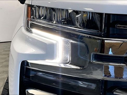 Used 2021 Chevrolet Silverado 1500 LTZ w/ Technology Package image 28