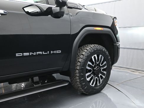 Used 2024 GMC Sierra 2500 Denali Ultimate image 47
