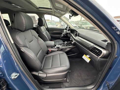 New 2025 Kia Telluride S image 33