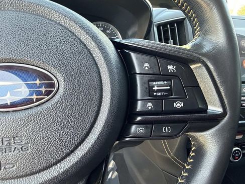 Used 2022 Subaru Crosstrek 2.5i Sport w/ Moonroof Package image 39