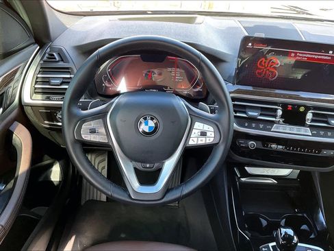 Used 2024 BMW X3 sDrive30i w/ Premium Package image 6