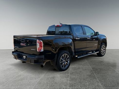 Used 2017 GMC Canyon Denali image 5