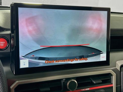 Used 2024 Toyota Tacoma TRD Off-Road image 13