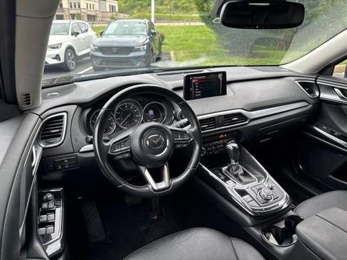 Used 2018 MAZDA CX-9 Touring w/ Touring Premium Package AWD/4WD image 12