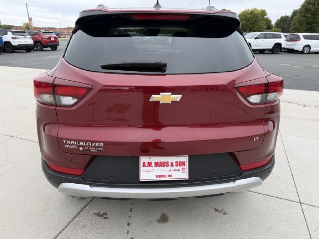 Used 2022 Chevrolet TrailBlazer LT w/ Convenience Package AWD/4WD image 7