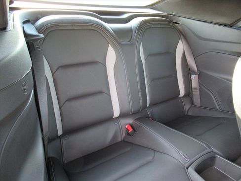 Used 2020 Chevrolet Camaro LT w/ RS Package image 25