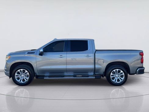 Used 2023 Chevrolet Silverado 1500 LTZ AWD/4WD image 2
