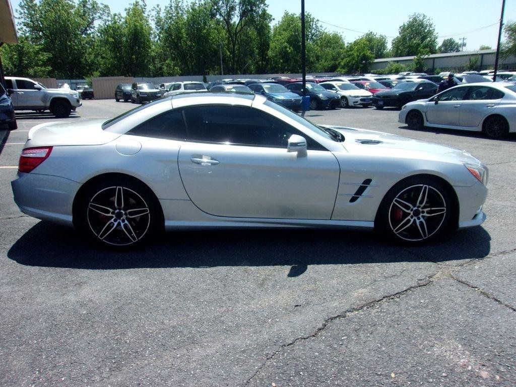 Used 2016 Mercedes-Benz SL 400 w/ Premium I Package image 5