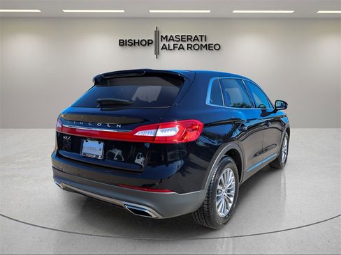 Used 2016 Lincoln MKX Select w/ Cargo Utility Package image 7