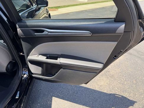 Used 2019 Ford Fusion S FWD image 17