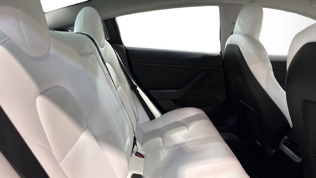 Used 2022 Tesla Model 3 RWD image 15