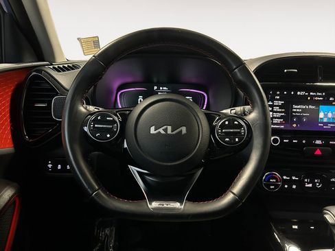 Used 2023 Kia Soul GT-Line w/ GT-Line Technology Package image 14