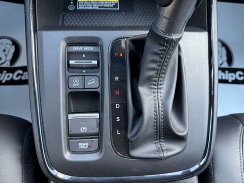 Certified 2024 Honda CR-V EX-L image 32