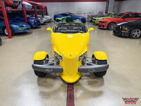Used 1999 Plymouth Prowler RWD image 26