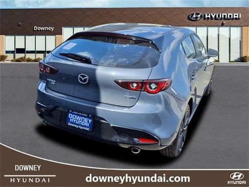 Used 2024 MAZDA MAZDA3 s image 4