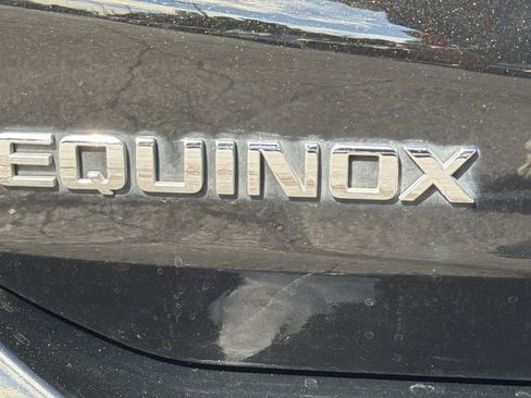 Used 2020 Chevrolet Equinox LT FWD image 12