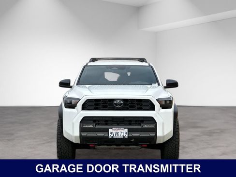 Used 2025 Toyota 4Runner TRD Off-Road AWD/4WD image 10