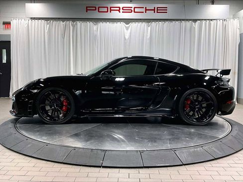 Used 2021 Porsche 718 Cayman GT4 image 2
