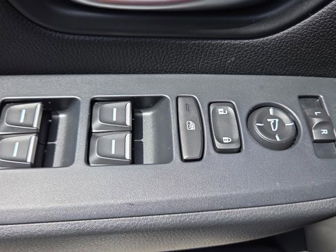 New 2026 Honda Pilot Sport image 33