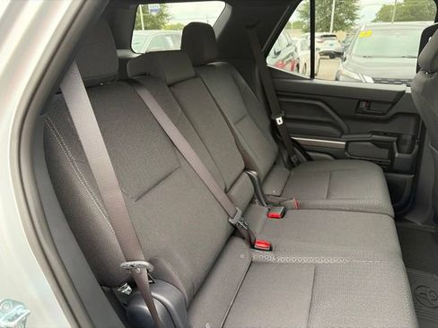 Used 2026 Toyota 4Runner SR5 AWD/4WD image 17