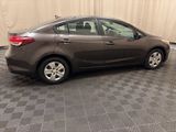 Used 2018 Kia Forte LX image 3