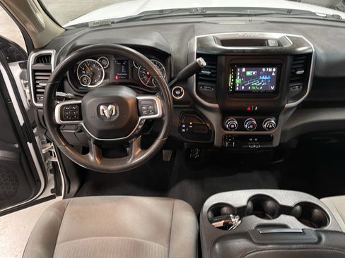 Used 2019 RAM 2500 Big Horn AWD/4WD image 15